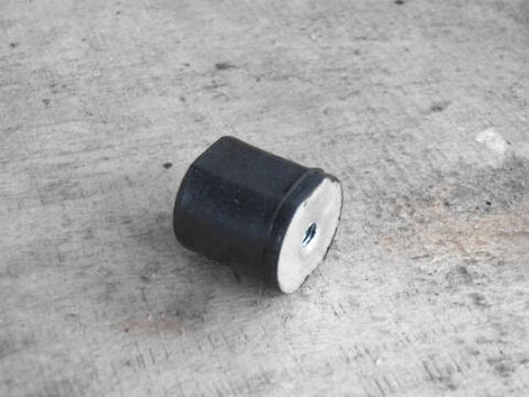 OEM Stihl # 1120-790-9600 Rubber Mount 010AV, 011AV, 011AVT, 012AV, 012AVT Chainsaw
