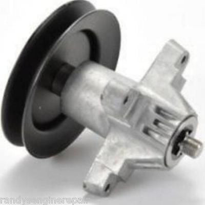 SPINDLE ASSEMBLY WITH PULLEY MTD 618-04197 918-04197