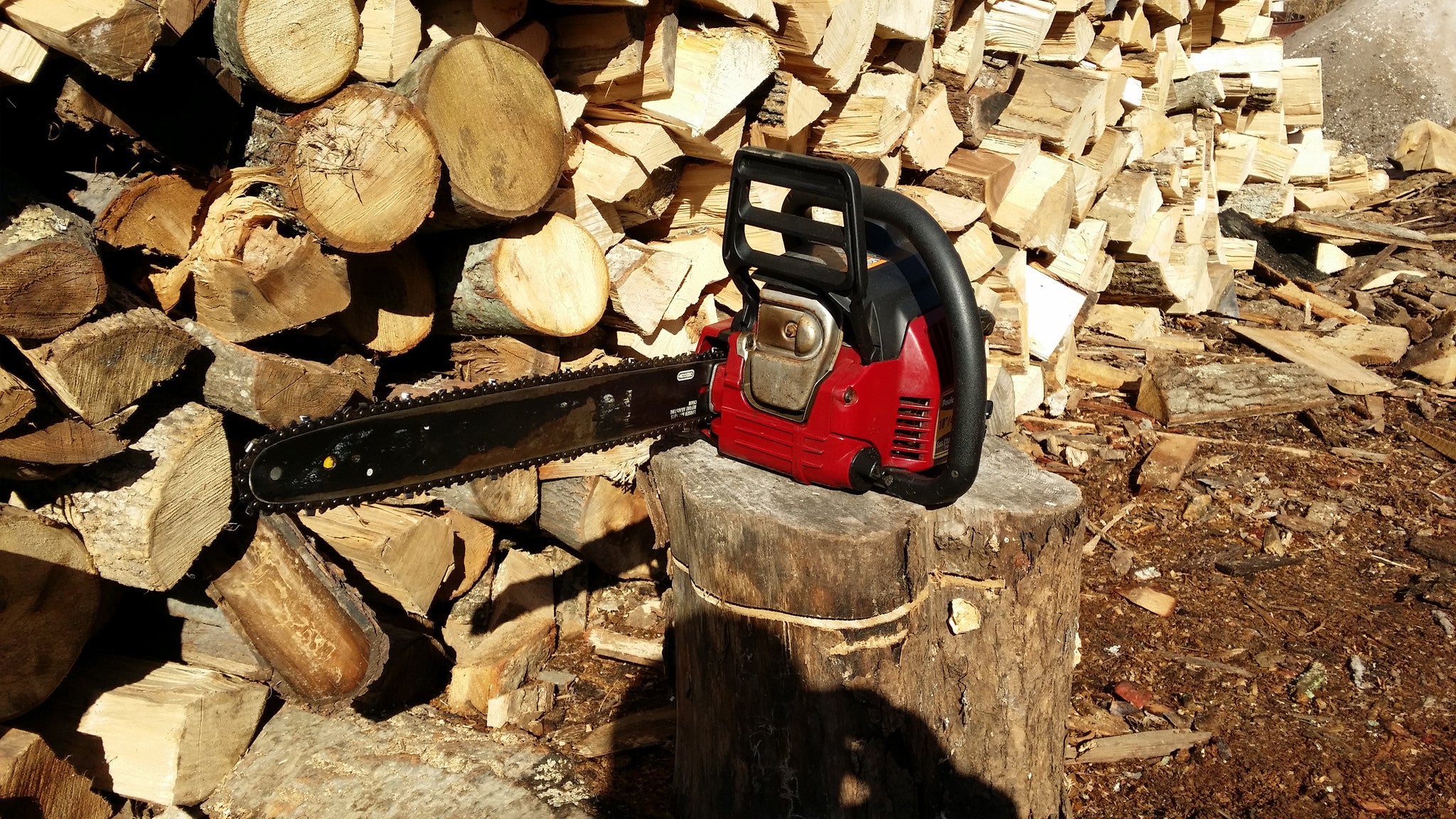 Kena Pavelさん専用 Gasoline-2-Stroken-Chainsaw-